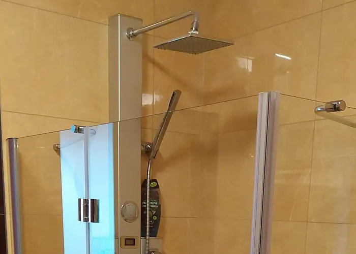 Willa Przystan Z Basenem *