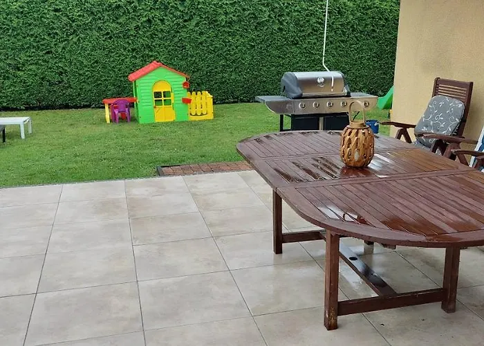 Willa Przystan Z Basenem * Nadole (Pomerania)